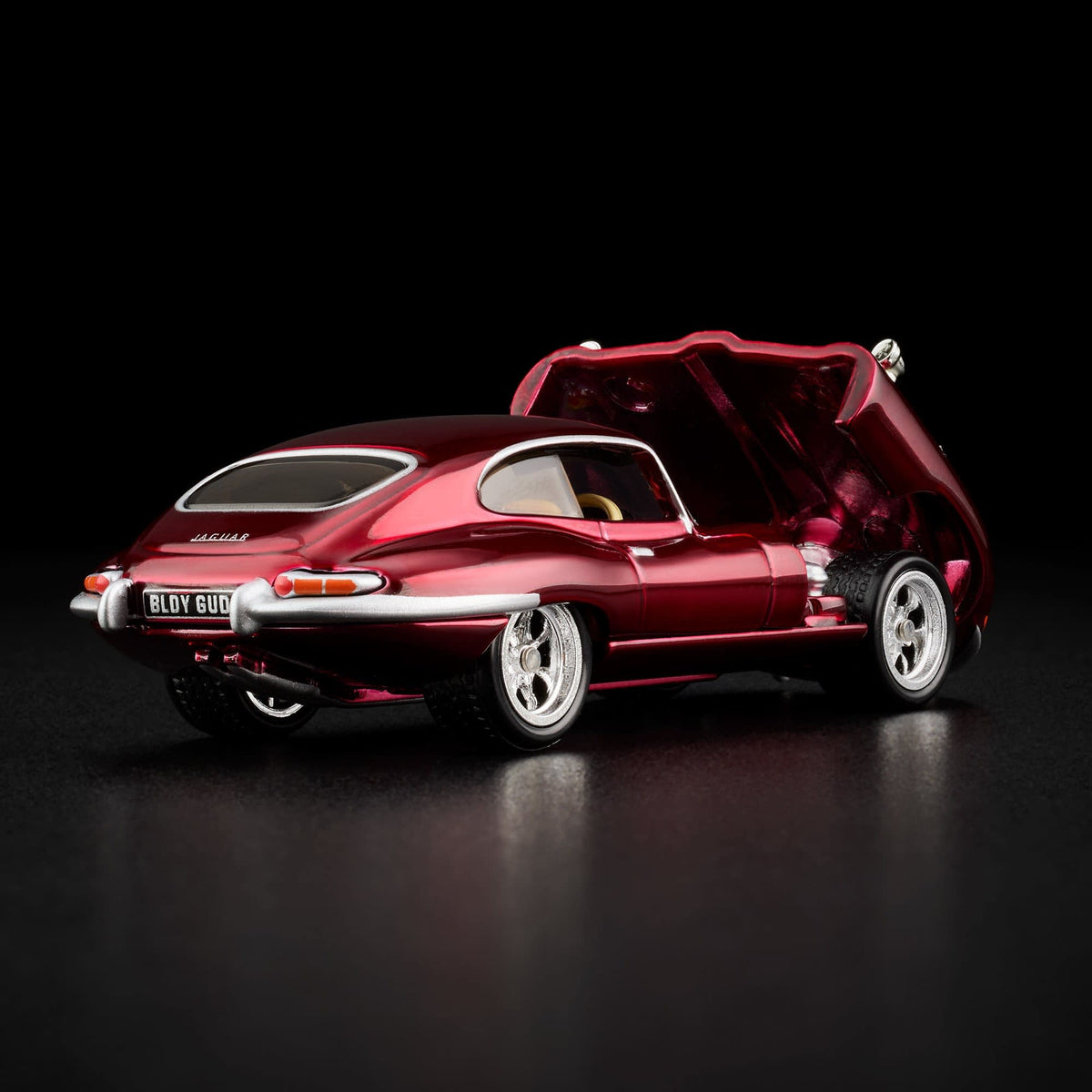 1964 Jaguar E-Type - Red Line Club Exclusive - image 16
