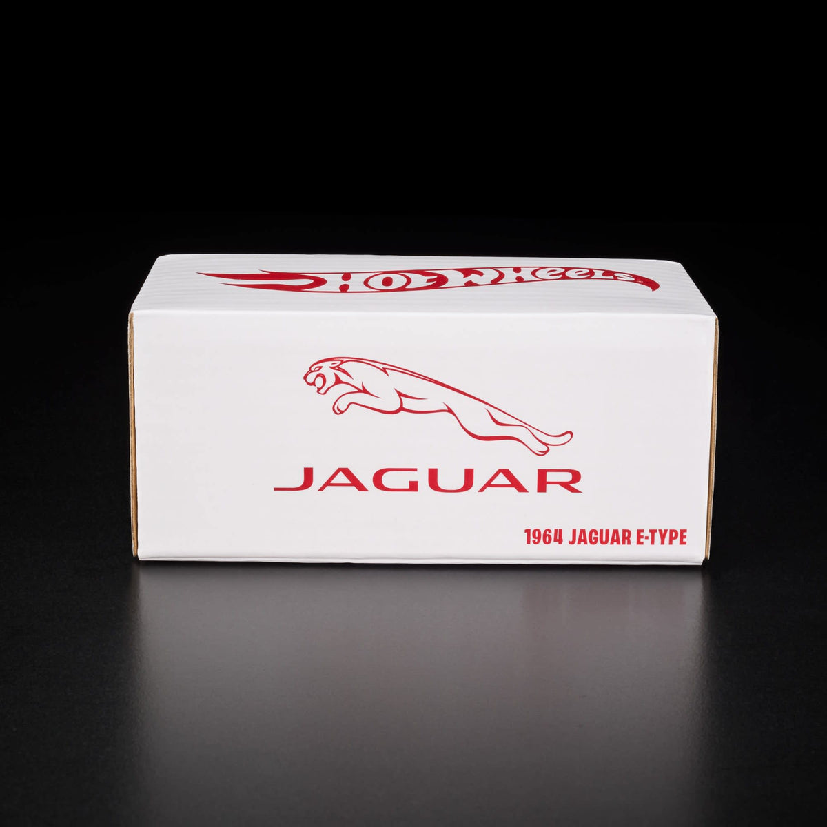 1964 Jaguar E-Type - Red Line Club Exclusive - image 15