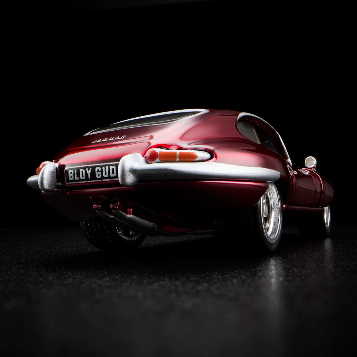 1964 Jaguar E-Type - Red Line Club Exclusive - image 14
