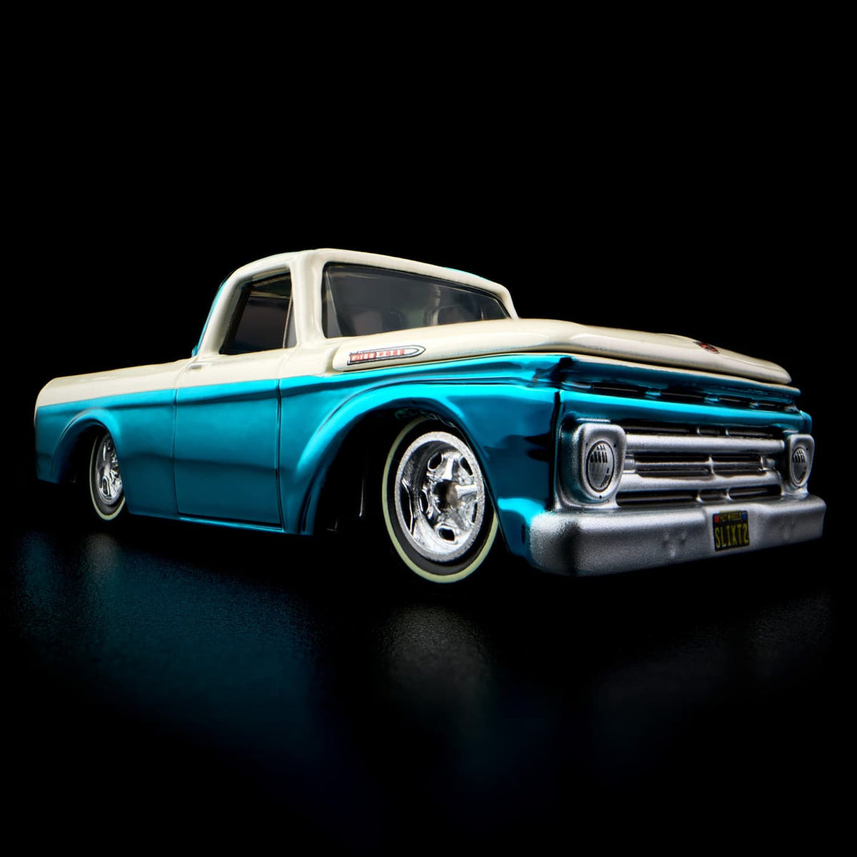 1962 Ford F-100 - Red Line Club Exclusive - image 5