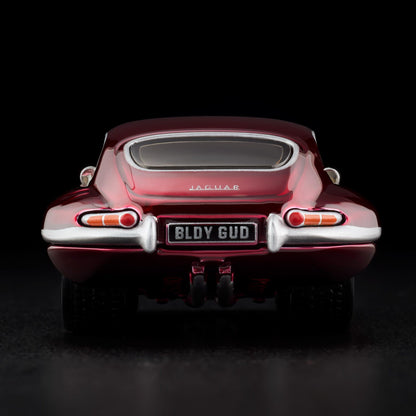 1964 Jaguar E-Type - Red Line Club Exclusive - image 4